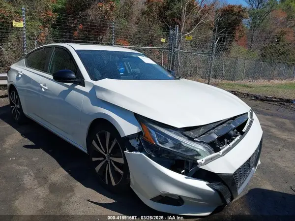 1N4BL4CV7KC169504 2019 NISSAN ALTIMA - Image 1