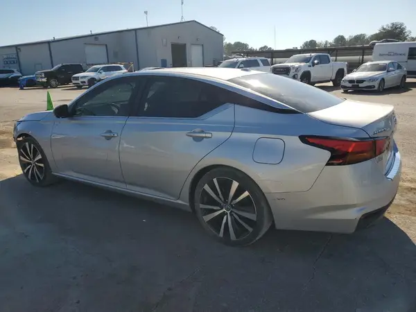 1N4BL4CV7KC177568 2019 NISSAN ALTIMA - Image 2