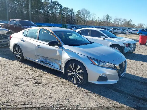 1N4BL4CV7KC182382 2019 NISSAN ALTIMA - Image 1