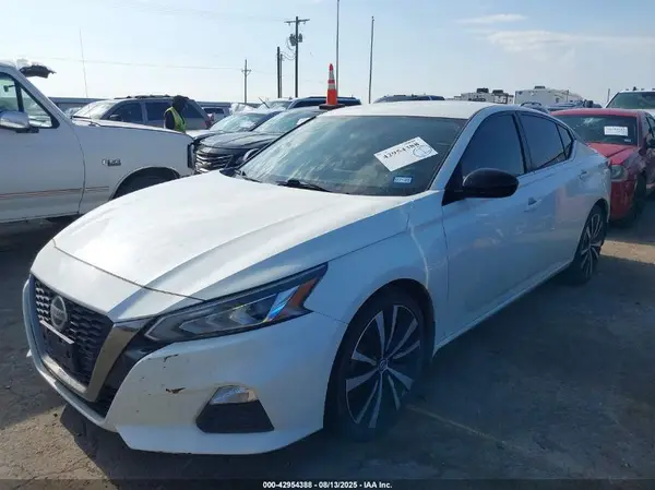 1N4BL4CV7KC208382 2019 NISSAN ALTIMA - Image 2