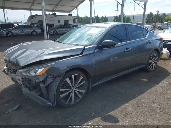 1N4BL4CV7KC222170 2019 NISSAN ALTIMA - Image 2