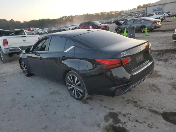 1N4BL4CV7KC224811 2019 NISSAN ALTIMA - Image 2