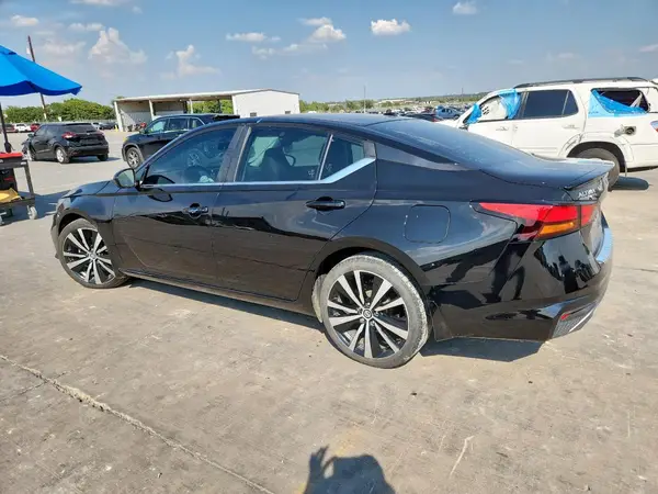 1N4BL4CV7KC226316 2019 NISSAN ALTIMA - Image 2
