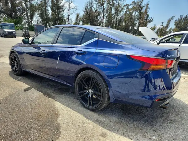 1N4BL4CV7KC247781 2019 NISSAN ALTIMA - Image 2