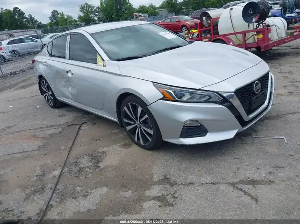 1N4BL4CV7LC116349 2020 NISSAN ALTIMA - Image 1