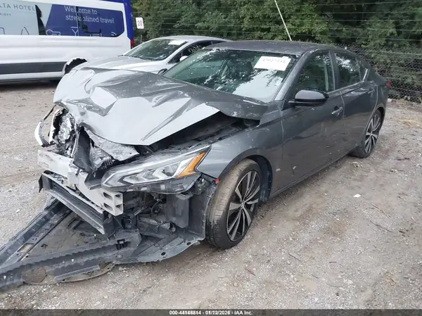 1N4BL4CV7LC127741 2020 NISSAN ALTIMA - Image 2