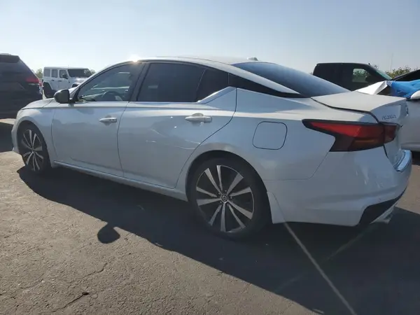 1N4BL4CV7LC137007 2020 NISSAN ALTIMA - Image 2