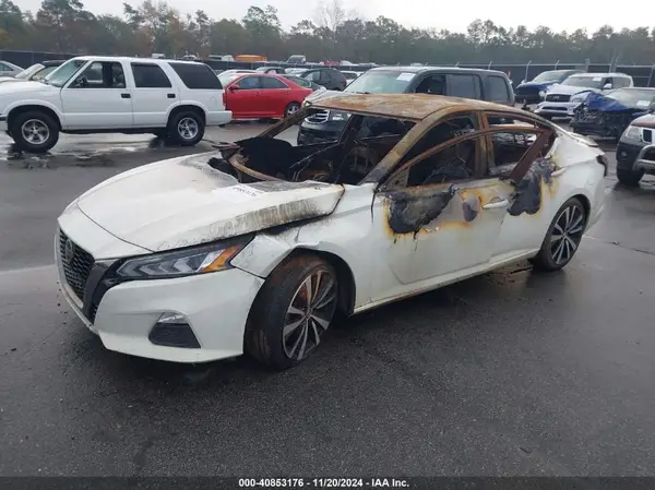 1N4BL4CV7LC150064 2020 NISSAN ALTIMA - Image 2