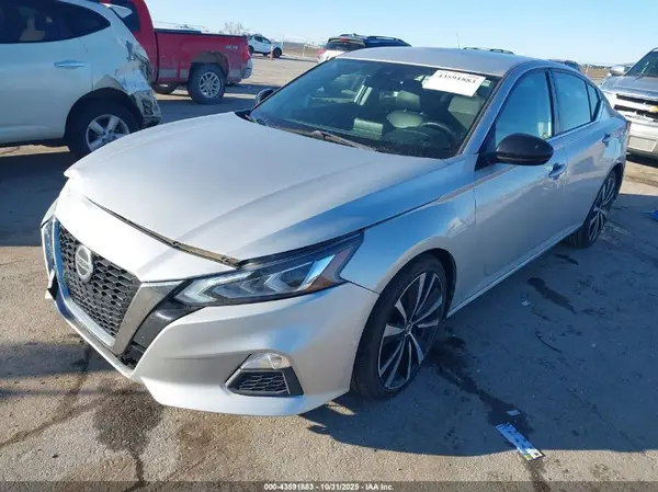 1N4BL4CV7LC175529 2020 NISSAN ALTIMA - Image 2