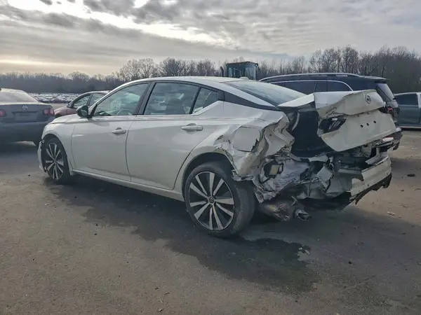 1N4BL4CV7LC182304 2020 NISSAN ALTIMA - Image 2