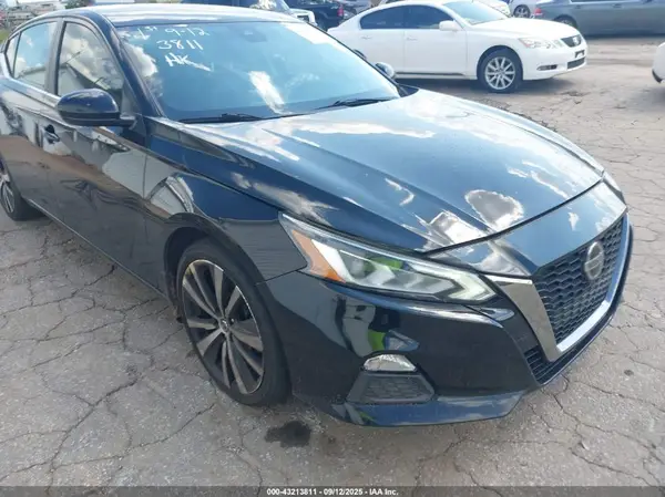 1N4BL4CV7LC191374 2020 NISSAN ALTIMA - Image 1