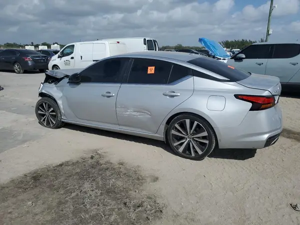 1N4BL4CV7LC202261 2020 NISSAN ALTIMA - Image 2