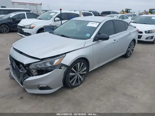 1N4BL4CV7LC203443 2020 NISSAN ALTIMA - Image 2