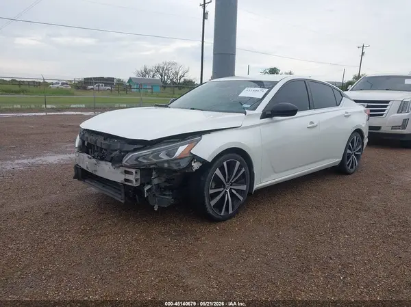 1N4BL4CV7LC206701 2020 NISSAN ALTIMA - Image 2