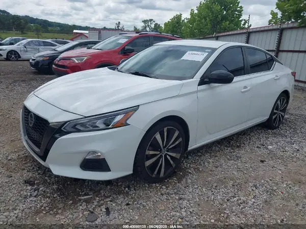 1N4BL4CV7LC223742 2020 NISSAN ALTIMA - Image 2
