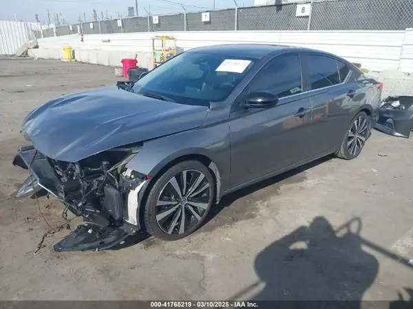 1N4BL4CV7LC260063 2020 NISSAN ALTIMA - Image 2