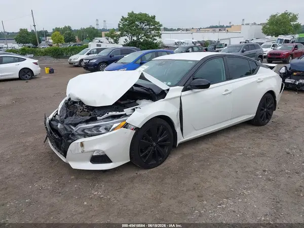 1N4BL4CV7LC278174 2020 NISSAN ALTIMA - Image 2