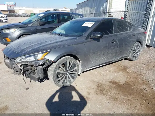1N4BL4CV7LN314921 2020 NISSAN ALTIMA - Image 2