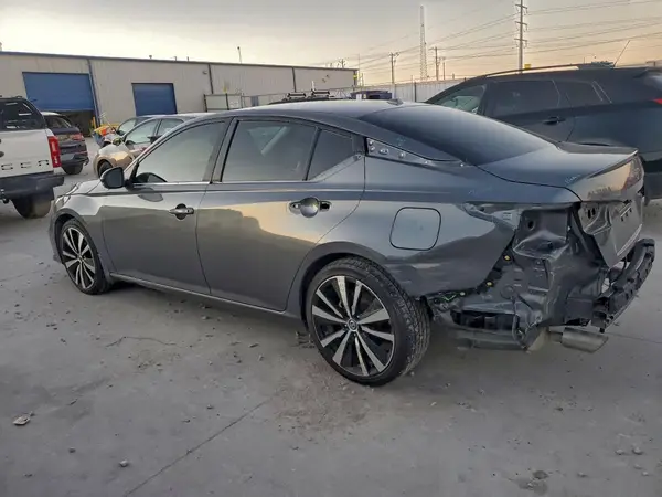 1N4BL4CV7LN317561 2020 NISSAN ALTIMA - Image 2