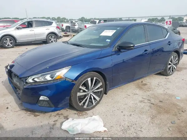 1N4BL4CV7LN319018 2020 NISSAN ALTIMA - Image 2