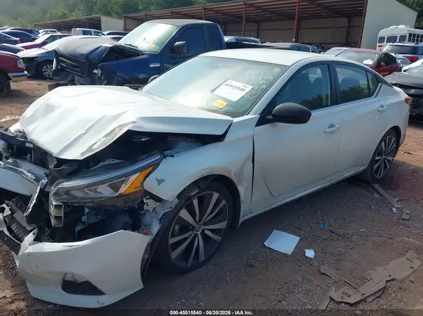 1N4BL4CV7LN321304 2020 NISSAN ALTIMA - Image 2