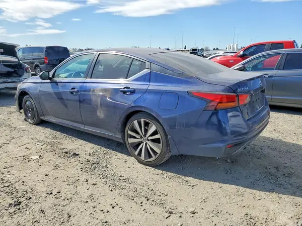 1N4BL4CV7MN303399 2021 NISSAN ALTIMA - Image 2