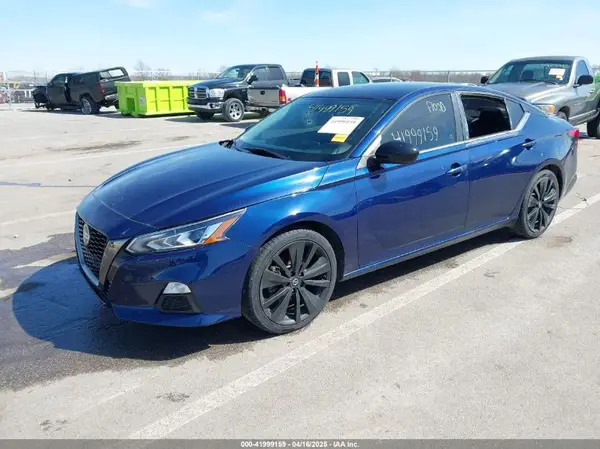 1N4BL4CV7MN306626 2021 NISSAN ALTIMA - Image 2