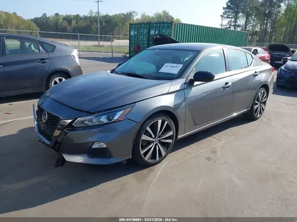 1N4BL4CV7MN308814 2021 NISSAN ALTIMA - Image 2