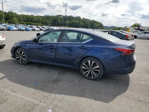 1N4BL4CV7MN313978 2021 NISSAN ALTIMA - Image 2