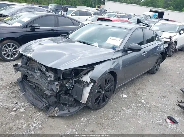 1N4BL4CV7MN324169 2021 NISSAN ALTIMA - Image 2