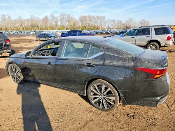 1N4BL4CV7MN343062 2021 NISSAN ALTIMA - Image 2