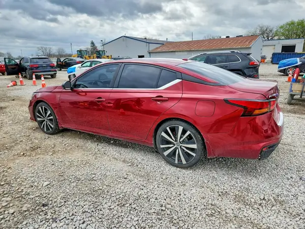 1N4BL4CV7MN353364 2021 NISSAN ALTIMA - Image 2