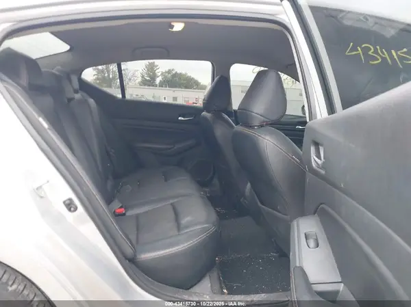 1N4BL4CV7MN358564 2021 NISSAN ALTIMA - Image 8