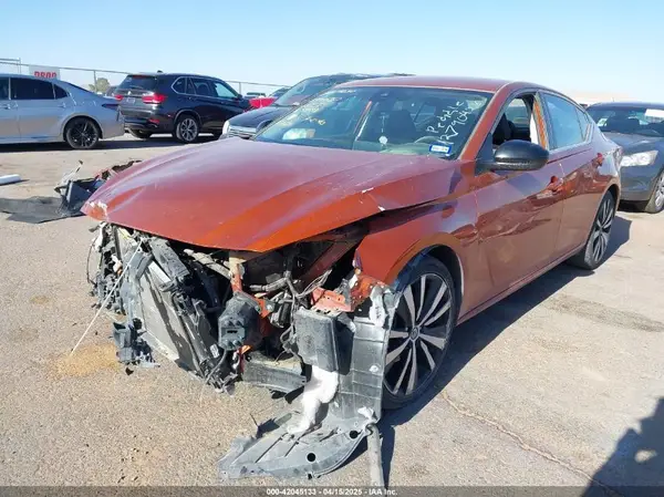 1N4BL4CV7MN362887 2021 NISSAN ALTIMA - Image 2