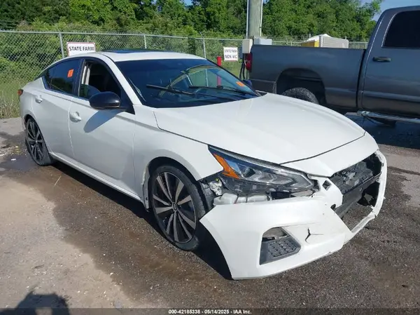1N4BL4CV7MN370813 2021 NISSAN ALTIMA - Image 1