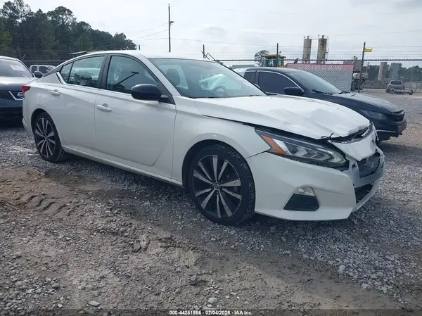 1N4BL4CV7MN372061 2021 NISSAN ALTIMA - Image 1