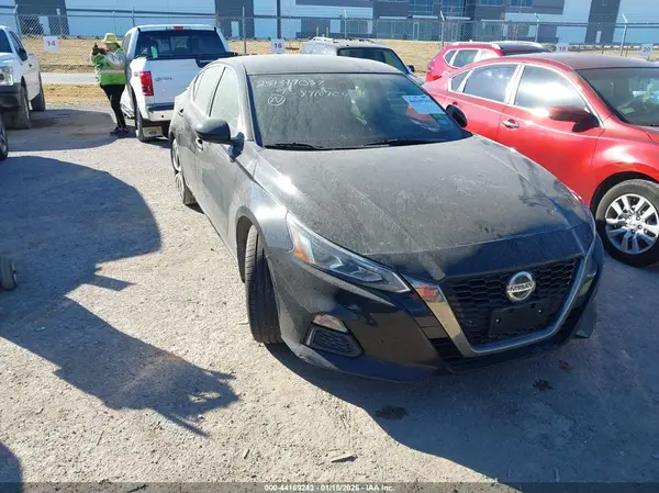 1N4BL4CV7MN376983 2021 NISSAN ALTIMA - Image 1