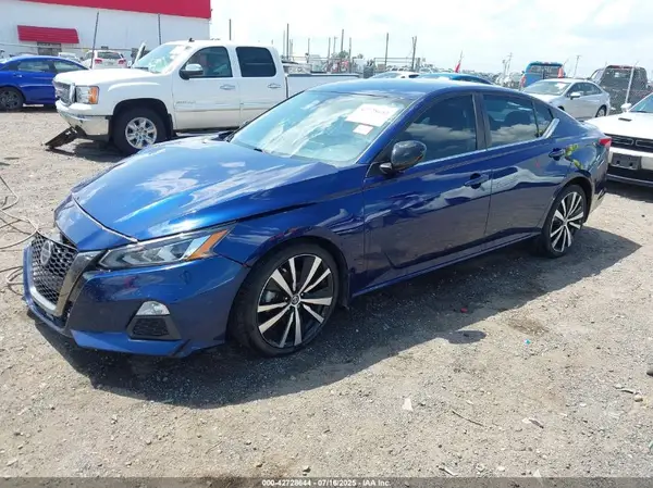 1N4BL4CV7MN378300 2021 NISSAN ALTIMA - Image 2
