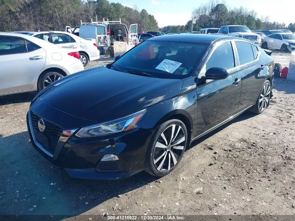 1N4BL4CV7MN379933 2021 NISSAN ALTIMA - Image 2