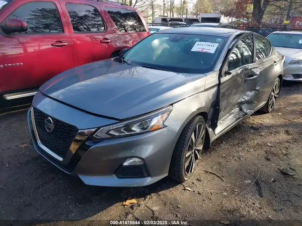 1N4BL4CV7MN400411 2021 NISSAN ALTIMA - Image 2