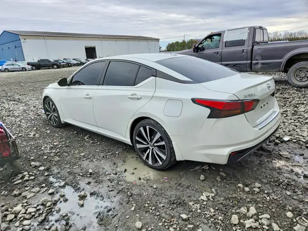 1N4BL4CV7MN409481 2021 NISSAN ALTIMA - Image 2