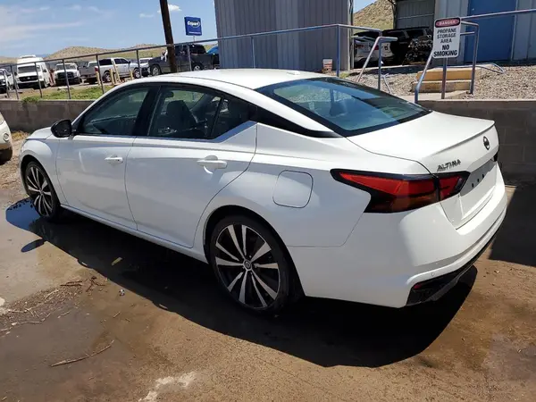1N4BL4CV7MN410808 2021 NISSAN ALTIMA - Image 2