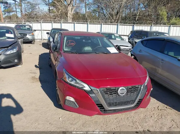 1N4BL4CV7MN413725 2021 NISSAN ALTIMA - Image 1