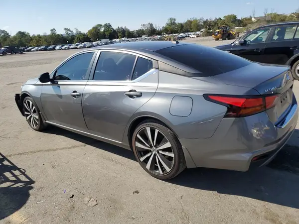 1N4BL4CV7MN417385 2021 NISSAN ALTIMA - Image 2