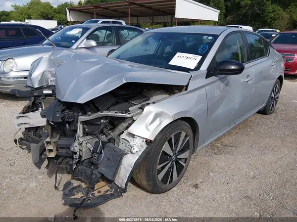 1N4BL4CV7NN302559 2022 NISSAN ALTIMA - Image 2