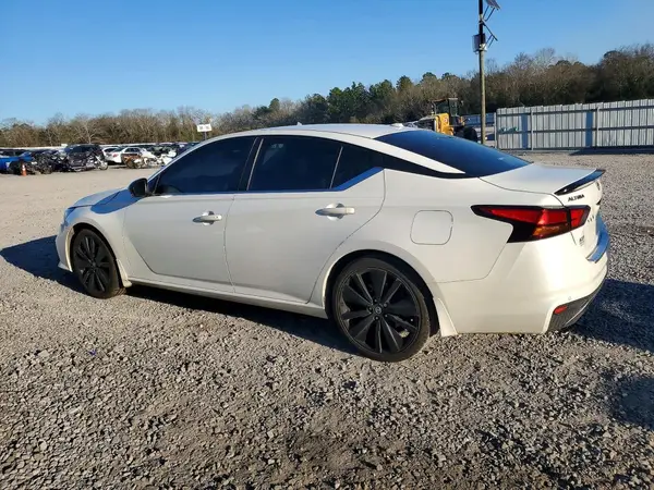 1N4BL4CV7NN308409 2022 NISSAN ALTIMA - Image 2