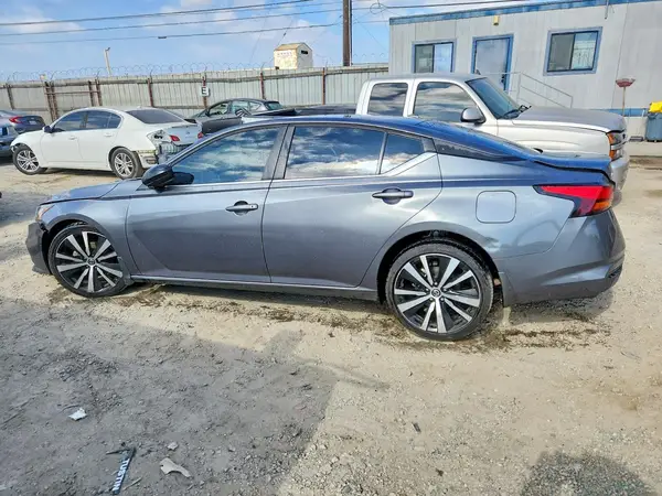 1N4BL4CV7NN325341 2022 NISSAN ALTIMA - Image 2