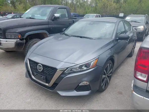 1N4BL4CV7NN327087 2022 NISSAN ALTIMA - Image 2