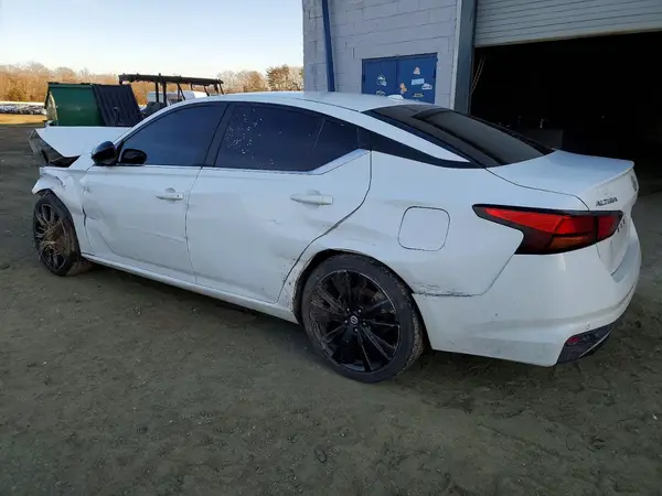 1N4BL4CV7NN334217 2022 NISSAN ALTIMA - Image 2