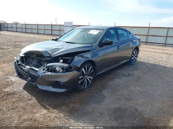 1N4BL4CV7NN346433 2022 NISSAN ALTIMA - Image 2